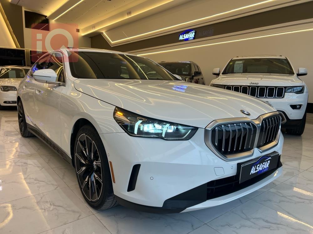 بی ئێم دەبڵیو سیریەس 5